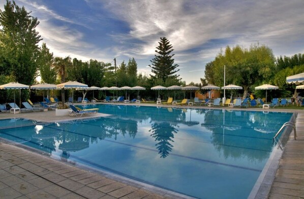 Outdoor pool, pool umbrellas, pool loungers