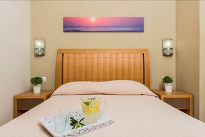 In-room safe, free cots/infant beds, free WiFi - Afandou Beach (Rhodes)