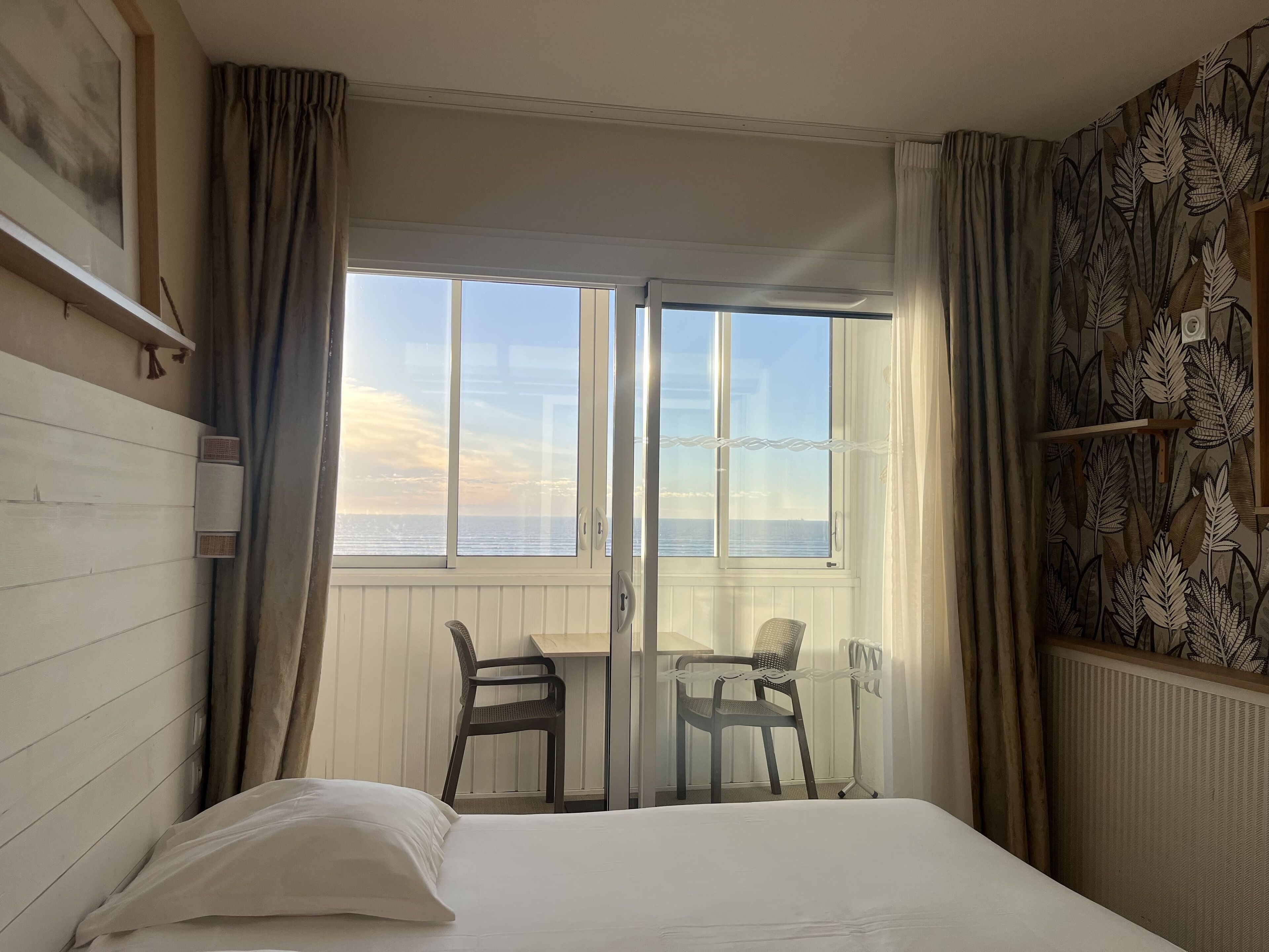 Chambre Double, balcon, vue mer