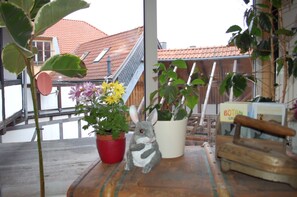 Frukostbuffé varje dag (EUR 6 per person)