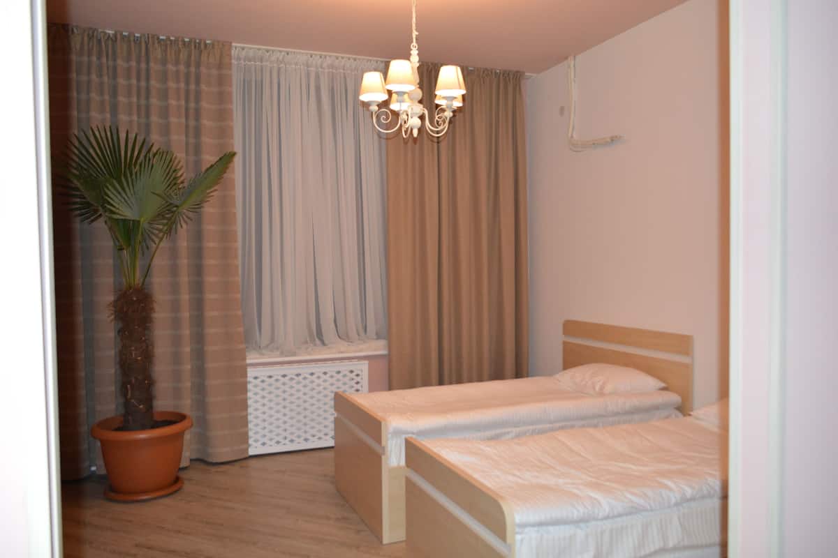 Standard Double or Twin Room, Non Smoking, Ground Floor | Egyptian cotton sheets, pillowtop beds, desk, blackout drapes