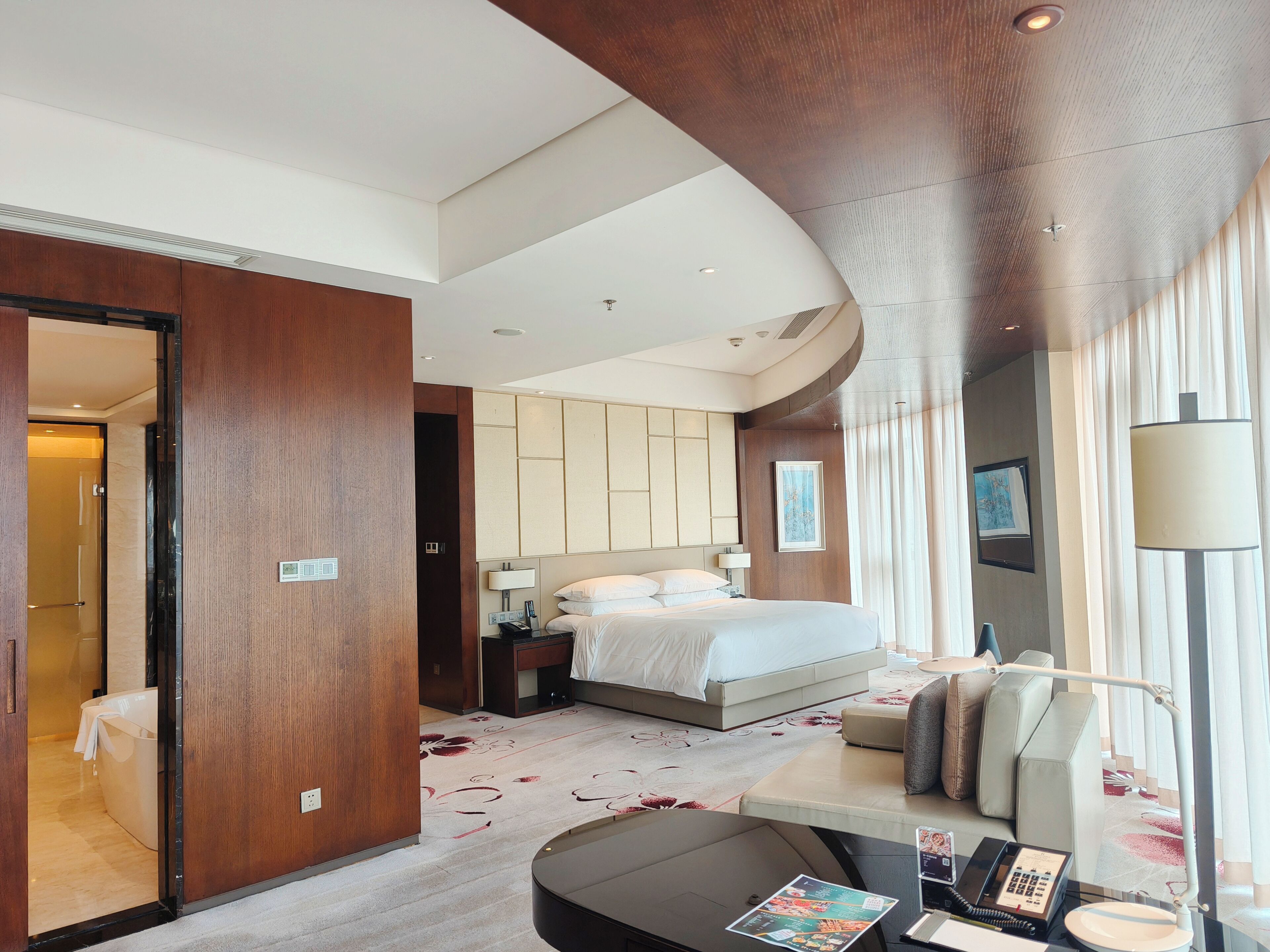 32-inch LCD TV with cable channels, TV, iPod dock