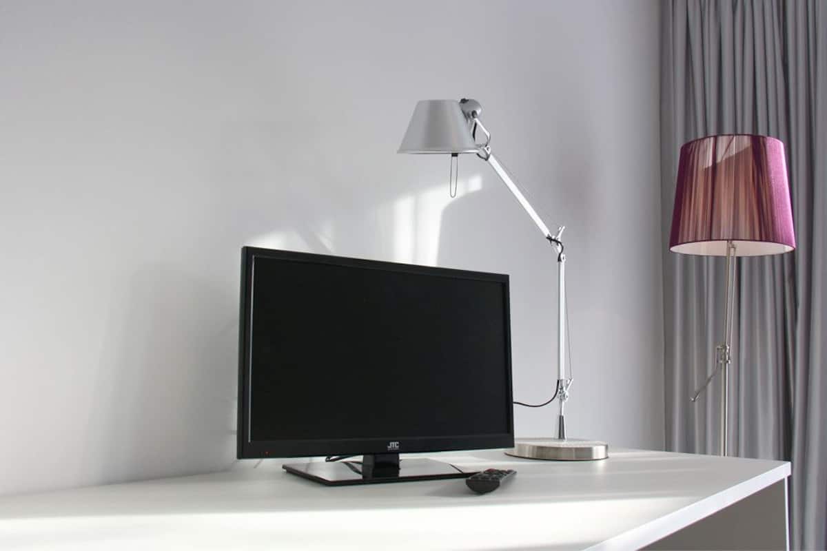 Habitación empresarial doble, 2 camas individuales (2 Twin Beds/ Box-Spring Beds 1.80m) | Servicios de la habitación
