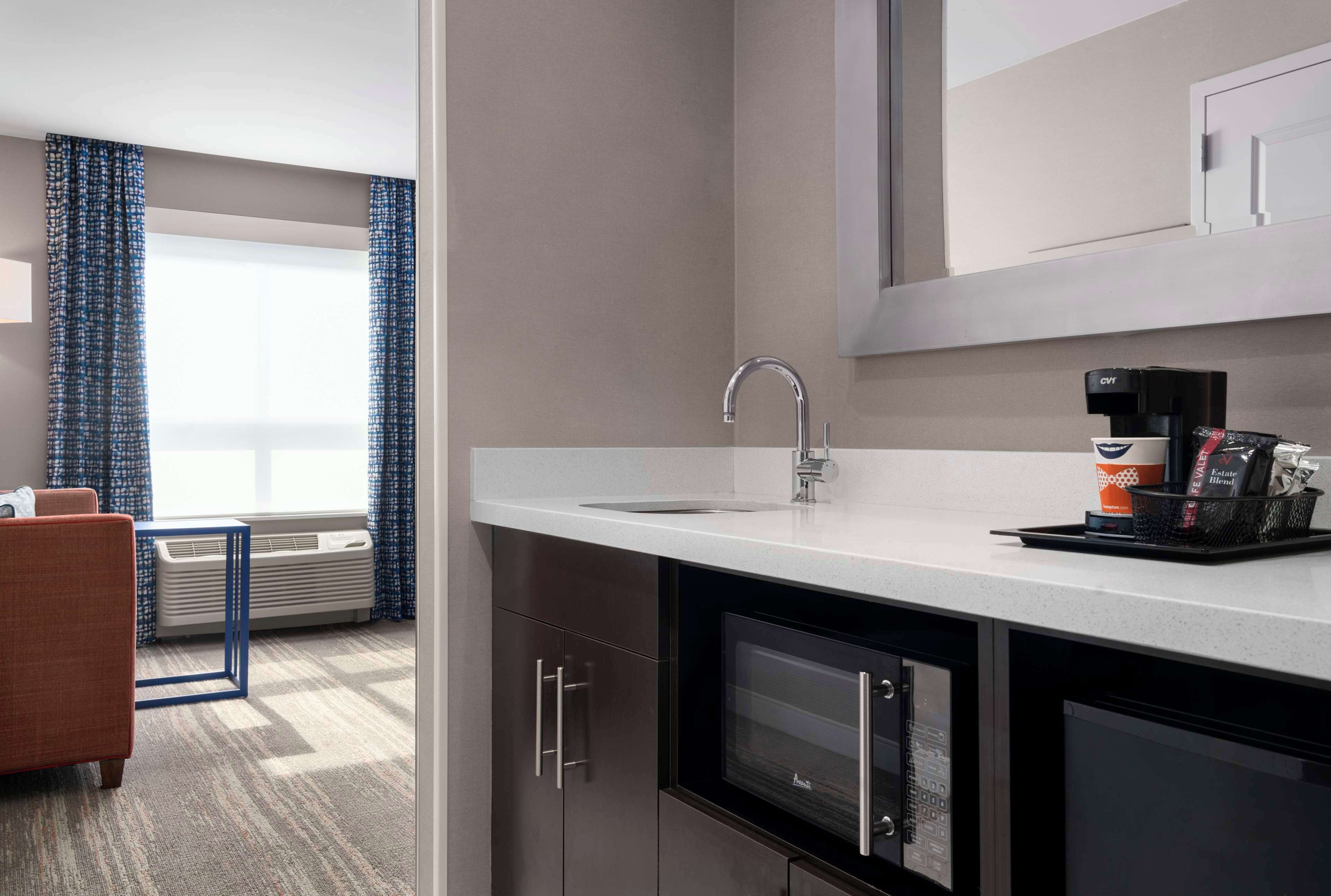 studio, 1 king bed, non smoking, refrigerator & microwave | in-room safe, desk, laptop workspace, iron/ironing board