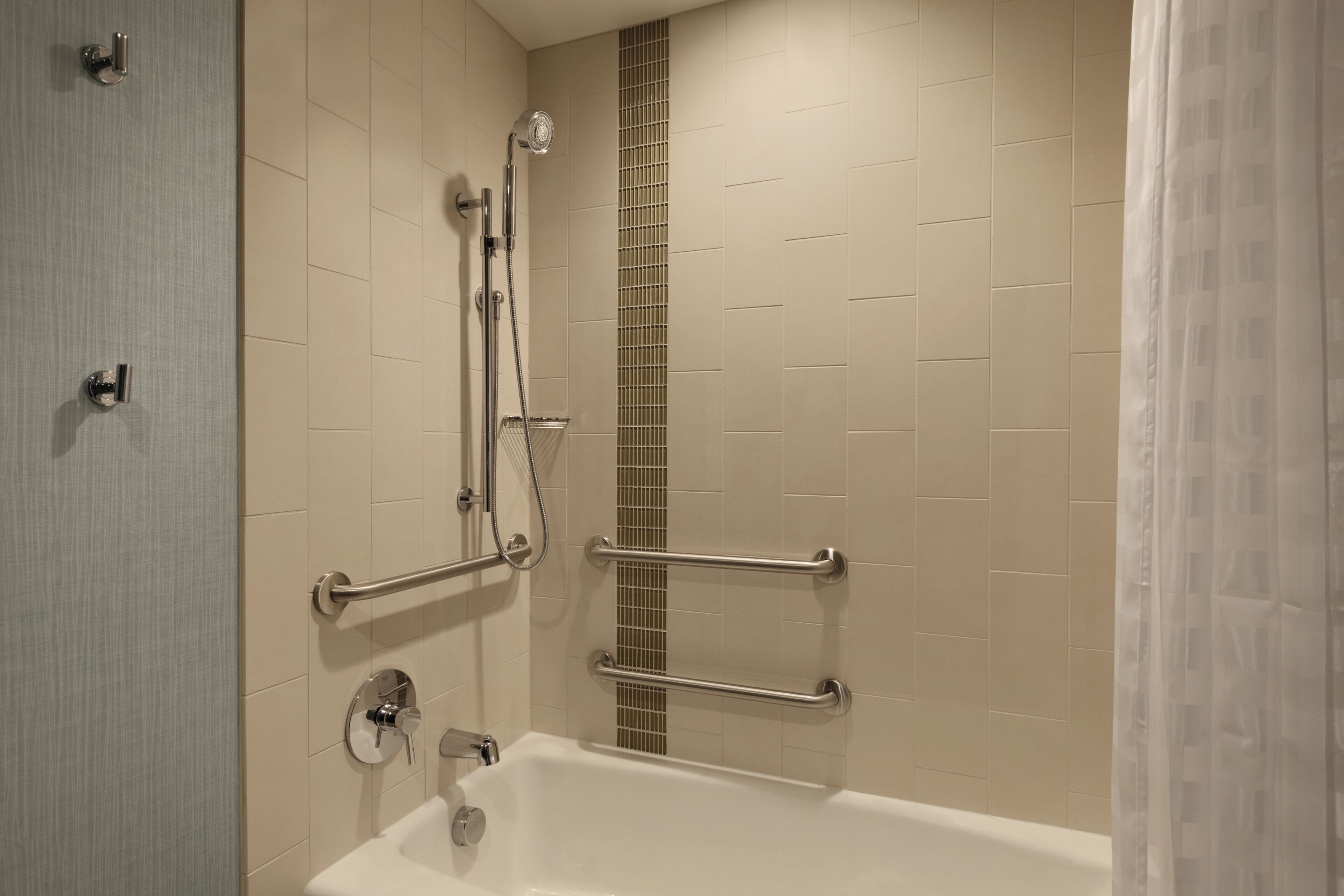 Room, 1 King Bed with Sofa bed, Accessible, Bathtub | Bathroom