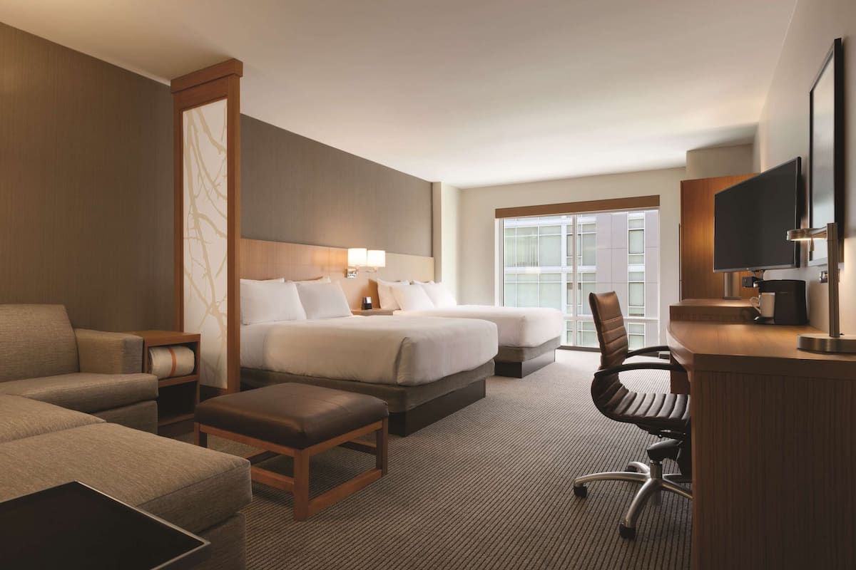 In-room safe, desk, laptop workspace, blackout drapes