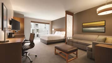 In-room safe, desk, laptop workspace, blackout drapes