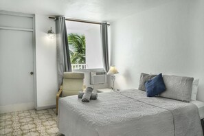 Værelse - balkon - havudsigt | Gratis Wi-Fi, adgang for kørestole