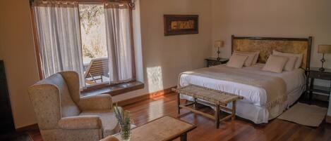 Superior Double Room | Egyptian cotton sheets, premium bedding, in-room safe, soundproofing