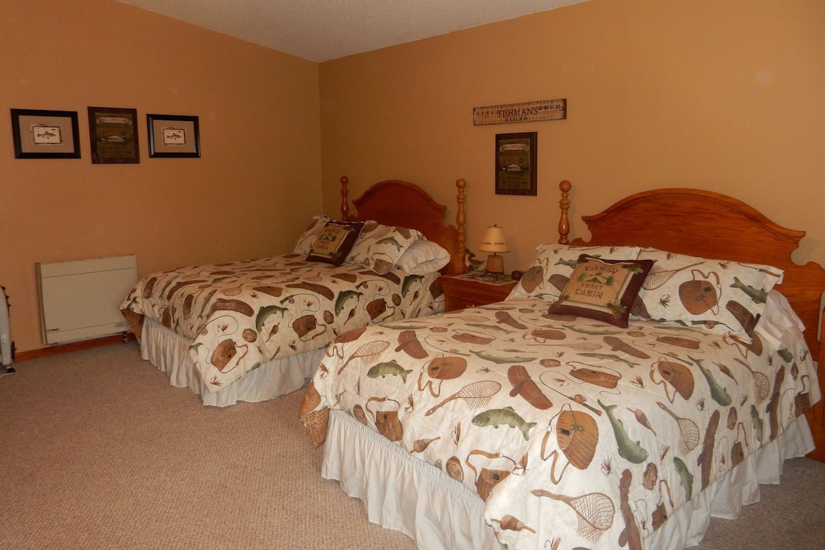 Cabin #1 (The Bunkhouse) | Individually decorated, individually furnished