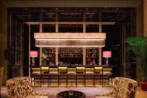 Bar (on property) - Guangzhou Zengcheng Fuli Wanda Realm Hotel (Zengcheng Wanda Plaza Branch) (GUANGZHOU)