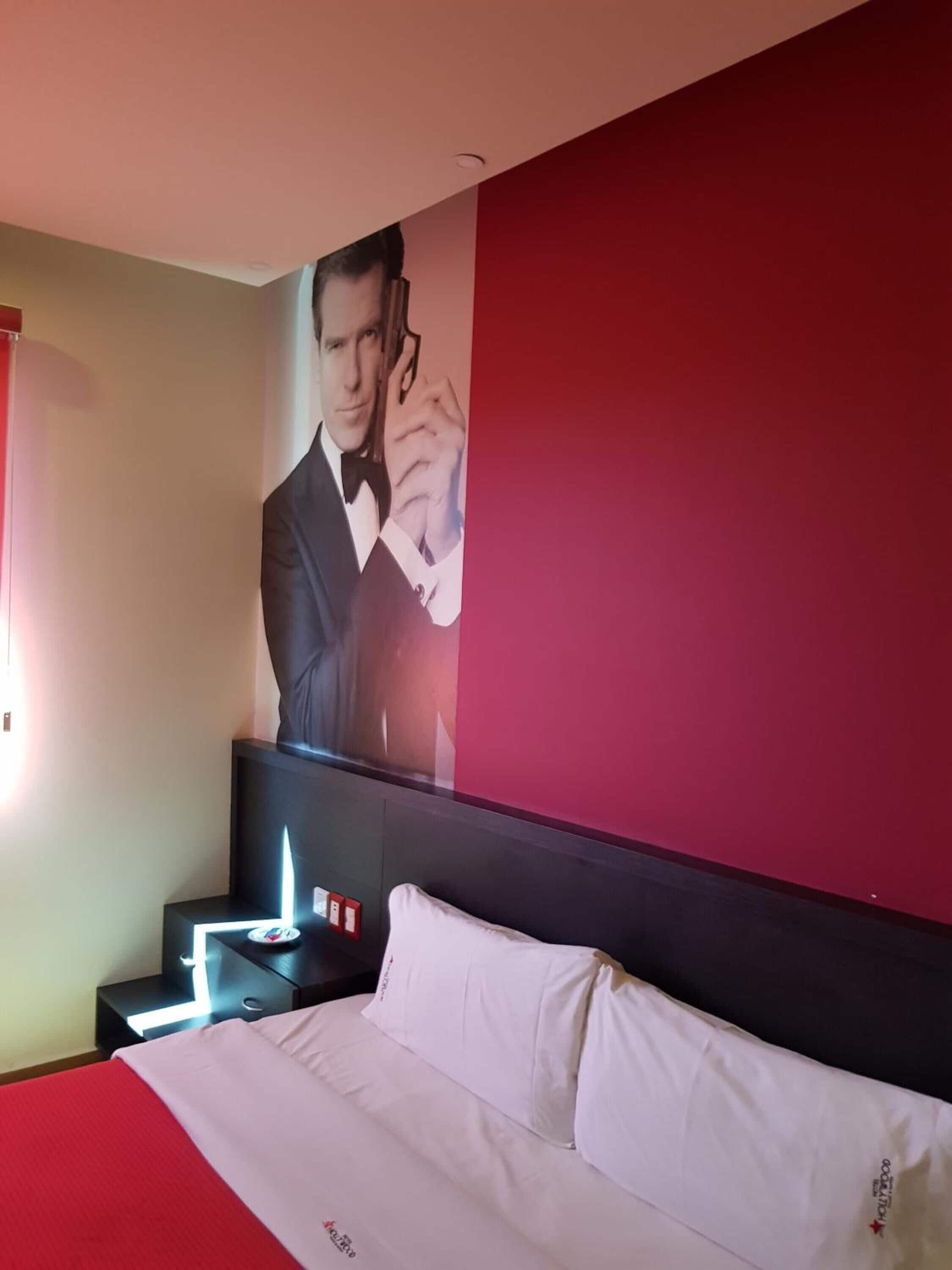 standard room | in-room safe, free wifi