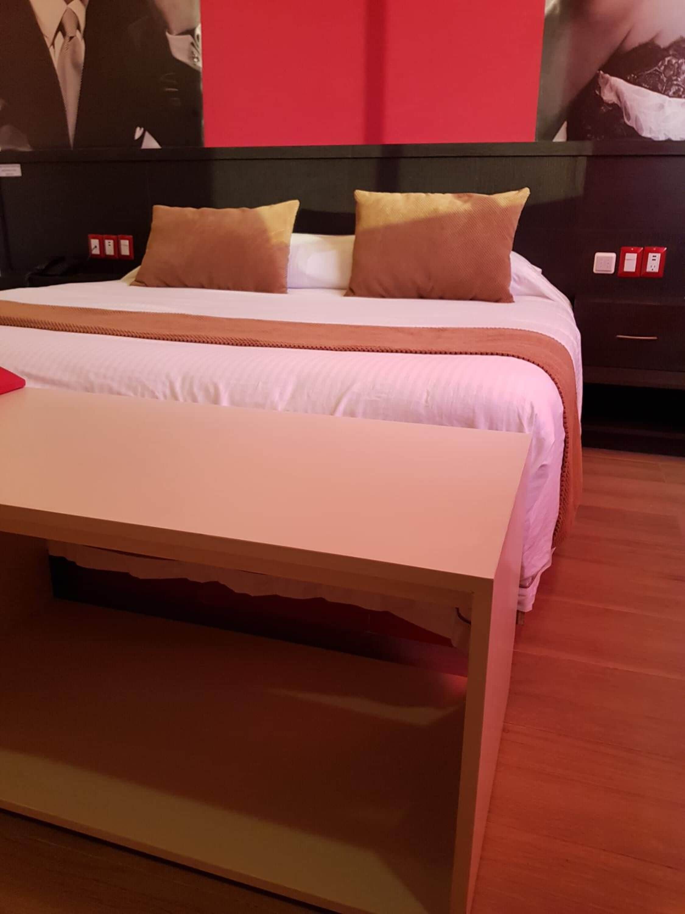 standard room | in-room safe, free wifi