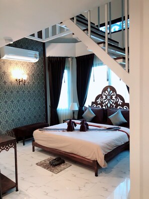 Bureau, chambres insonorisées, Wi-Fi gratuit, draps fournis