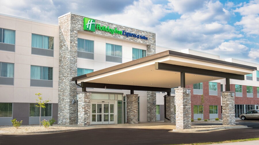 Holiday Inn Express & Suites Rock Falls by IHG