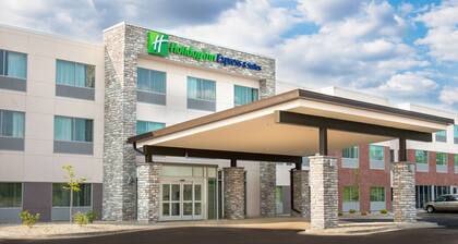 Holiday Inn Express & Suites Rock Falls, an IHG Hotel