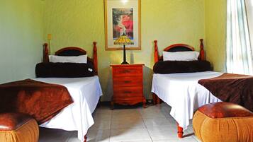 Deluxe Villa, 2 Bedrooms, Ocean View, Beachside | 3 bedrooms, in-room safe, iron/ironing board, free WiFi