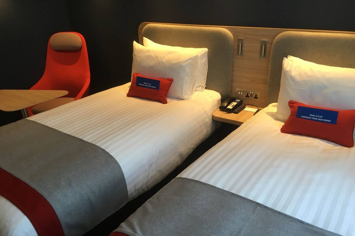 In-room safe, desk, laptop workspace, soundproofing