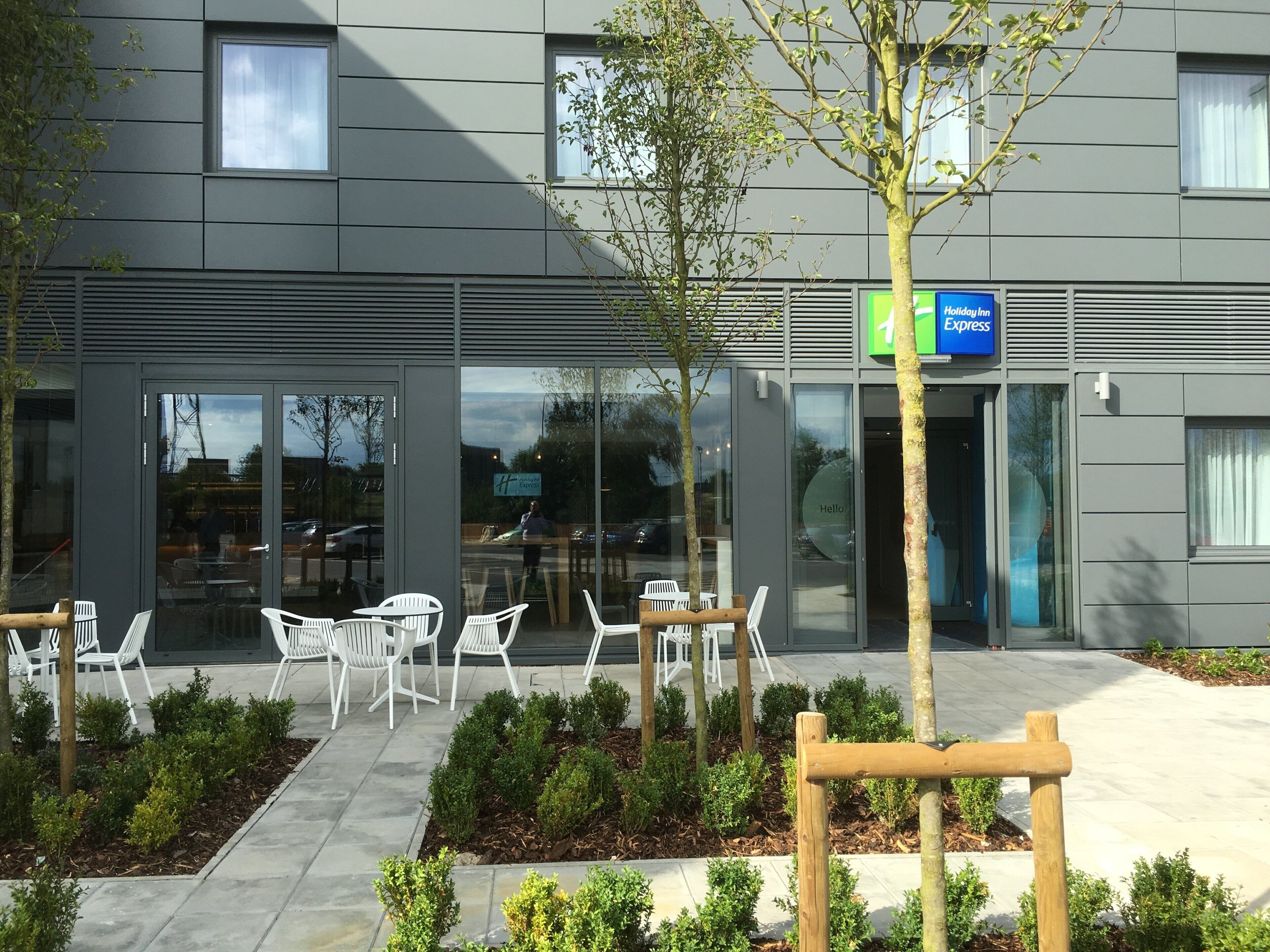 Photo - Holiday Inn Express St. Albans - M25, Jct.22 by IHG