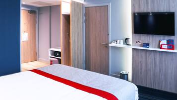 Zimmer, 1 Doppelbett, barrierefrei (with Free Hot Breakfast)