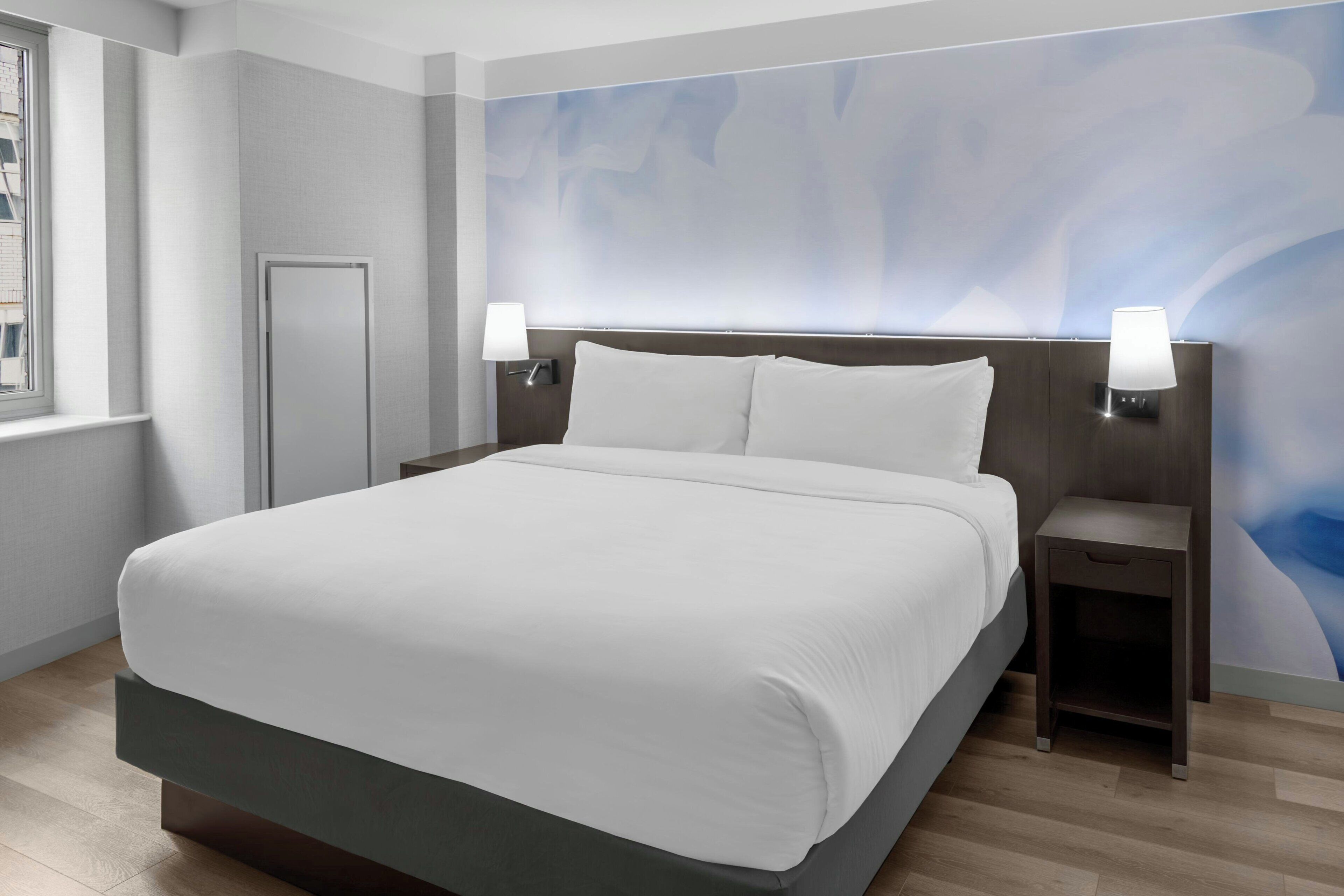 Suite, 1 King Bed | Premium bedding, down comforters, pillowtop beds, in-room safe