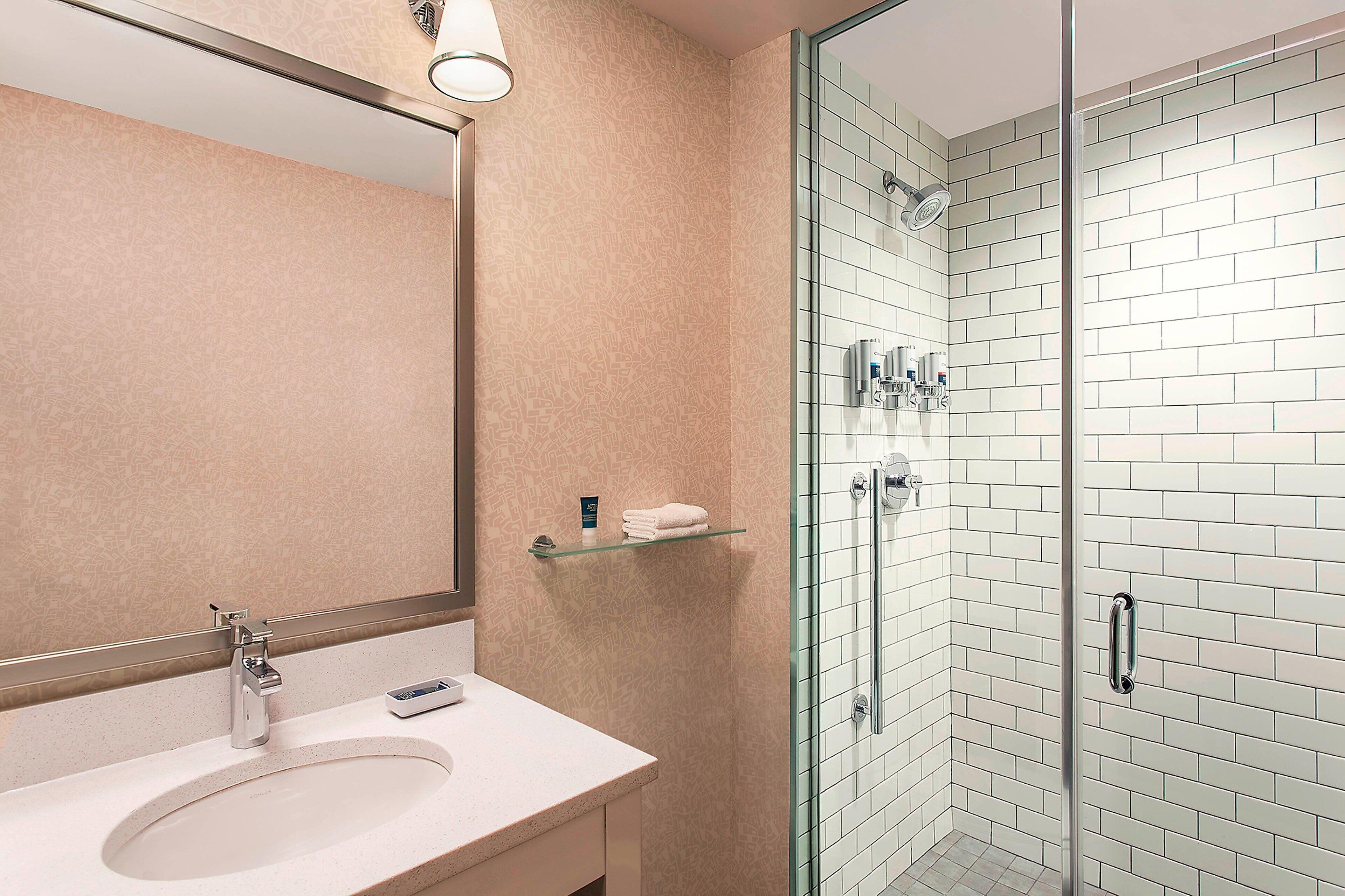 Photo - Four Points by Sheraton New York Downtown