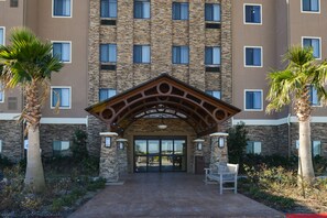 Exterior - Staybridge Suites Tomball - Spring Area by IHG (Tomball)