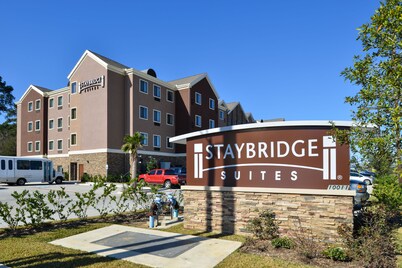 Staybridge Suites Tomball - Spring Area by IHG