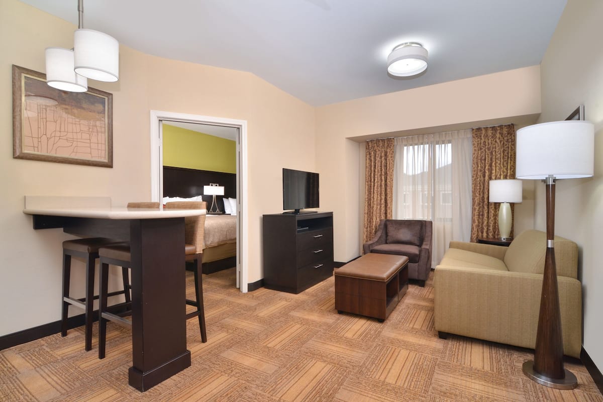 1 bedroom, desk, laptop workspace, blackout drapes