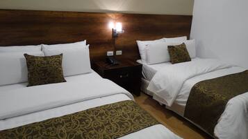 Twin Room | Down comforters, in-room safe, desk, iron/ironing board