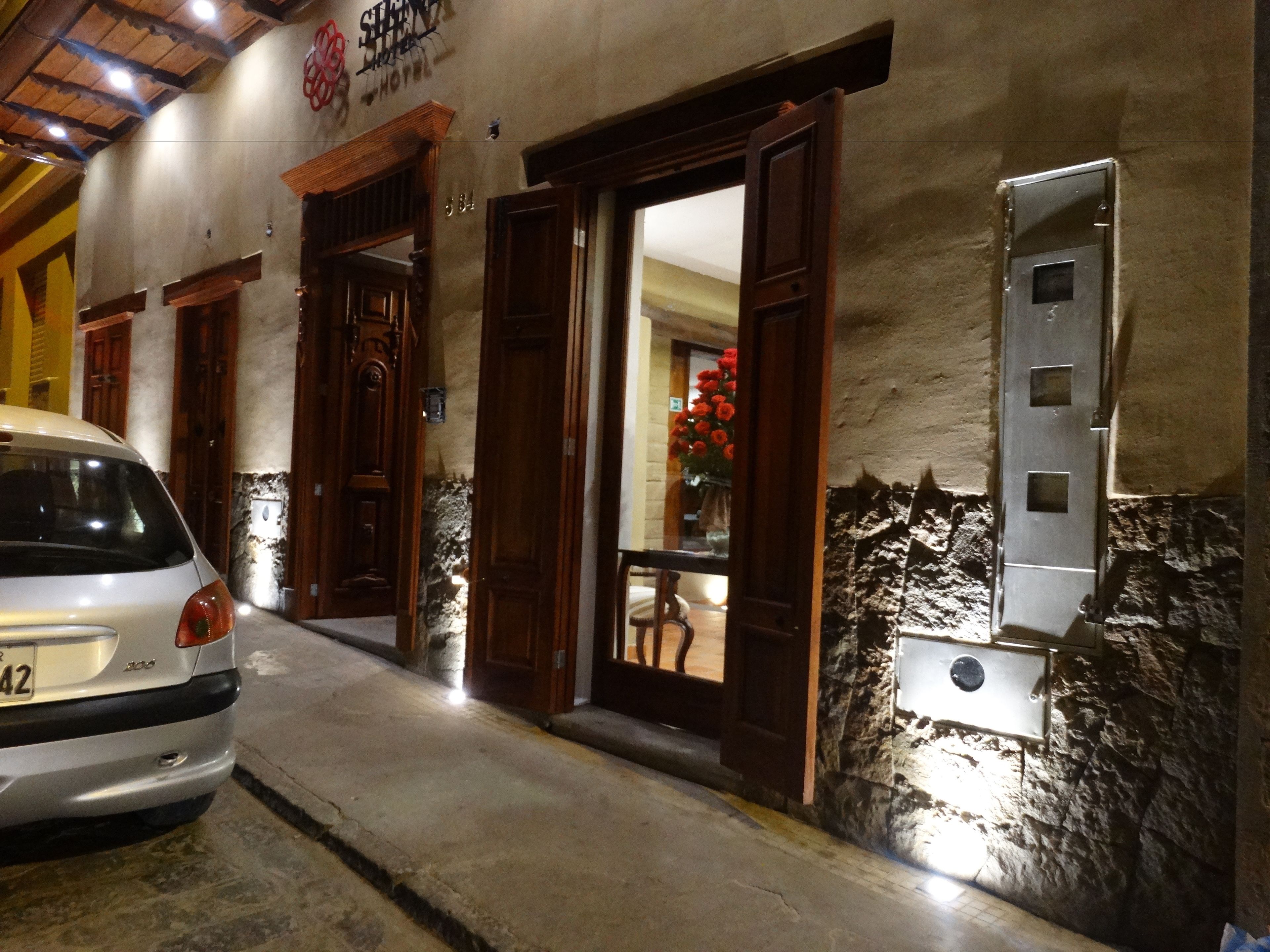 Entrada de la propiedad