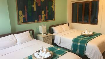 Double Room, Refrigerator | Desk
