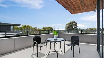 Two Bedroom Deluxe Apartment | Laptop workspace, iron/ironing board, cribs/infant beds, rollaway beds