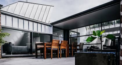 Alkina Lodge