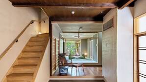 Ảnh chưa phân loại, 4 trong số 42 ảnh, nút