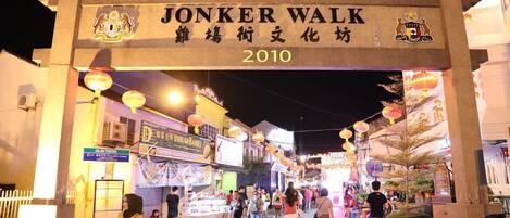 A street scene with a sign reading "JONKER WALK" and "2010" at the top.