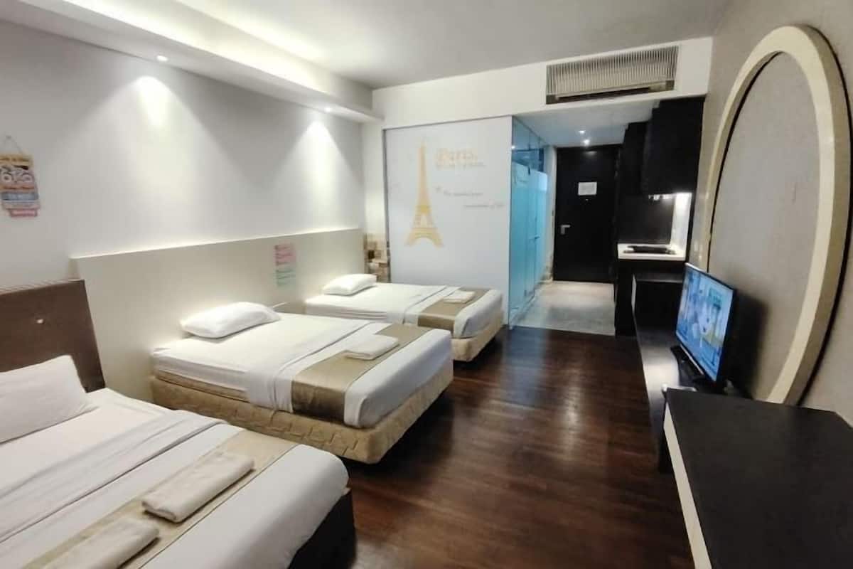 1 bedroom, desk, laptop workspace, blackout curtains