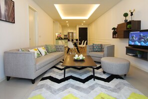 3-Bedroom Apartment | Wohnbereich