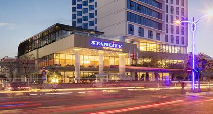 Starcity Bayfront Nha Trang Hotel