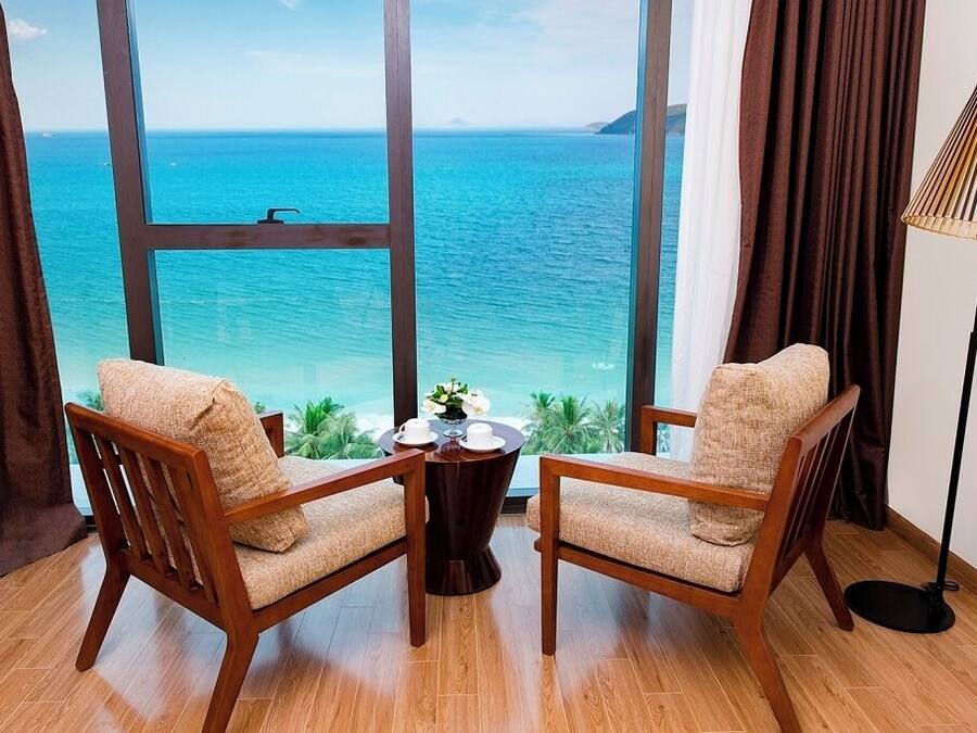 In-room safe, blackout drapes, soundproofing, free WiFi