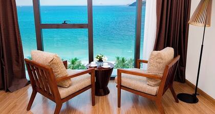 Starcity Bayfront Nha Trang Hotel