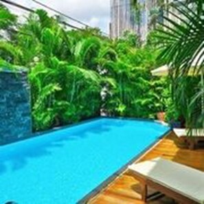 Outdoor pool - Tranquil Villa (Phnom Penh)