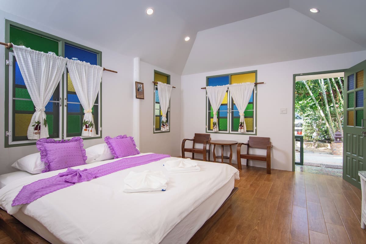 Casa de campo superior | 1 dormitorio, caja fuerte, wifi gratis y ropa de cama