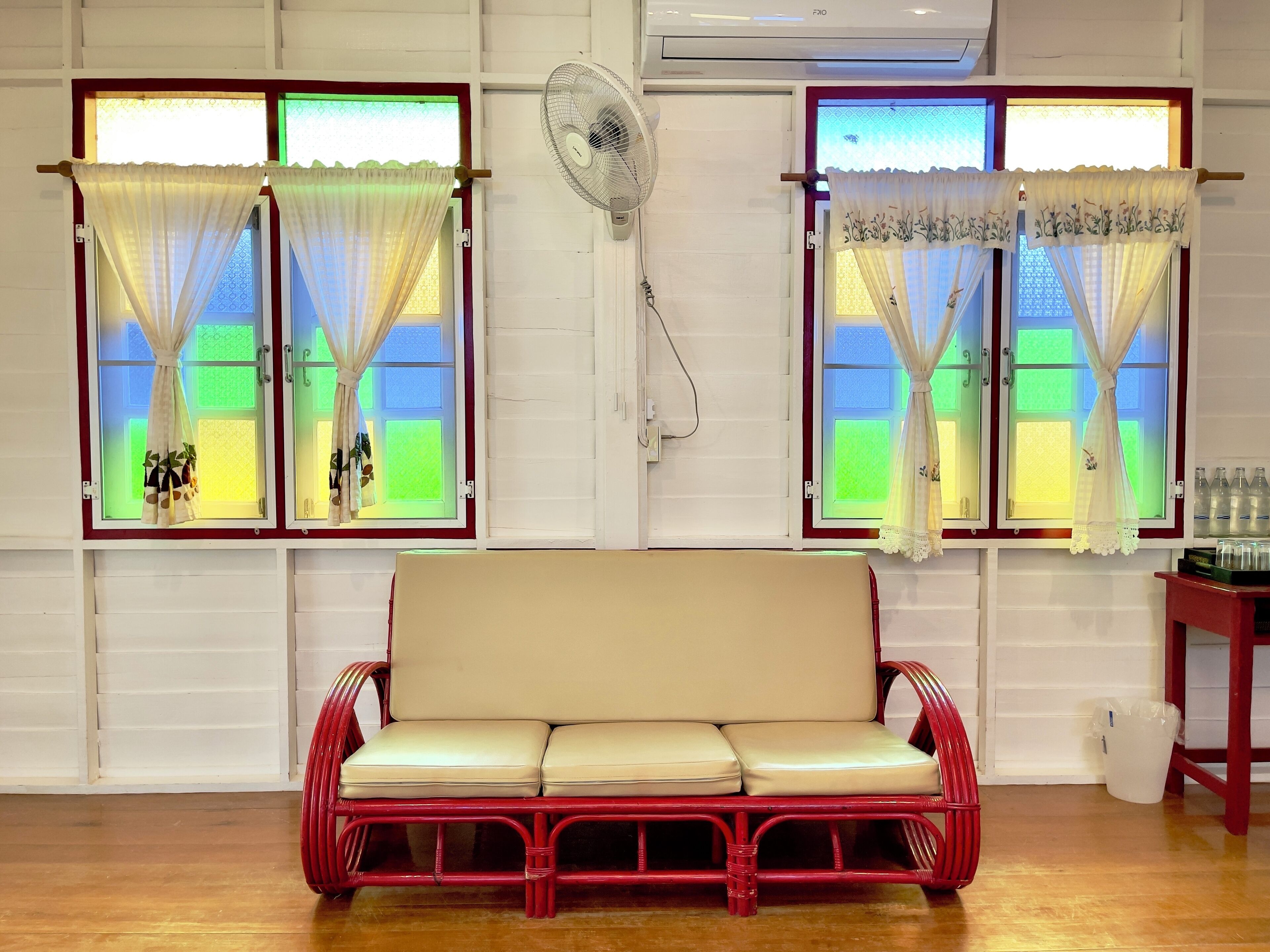 family cabin | 1 bedroom, in-room safe, free wifi, bed sheets