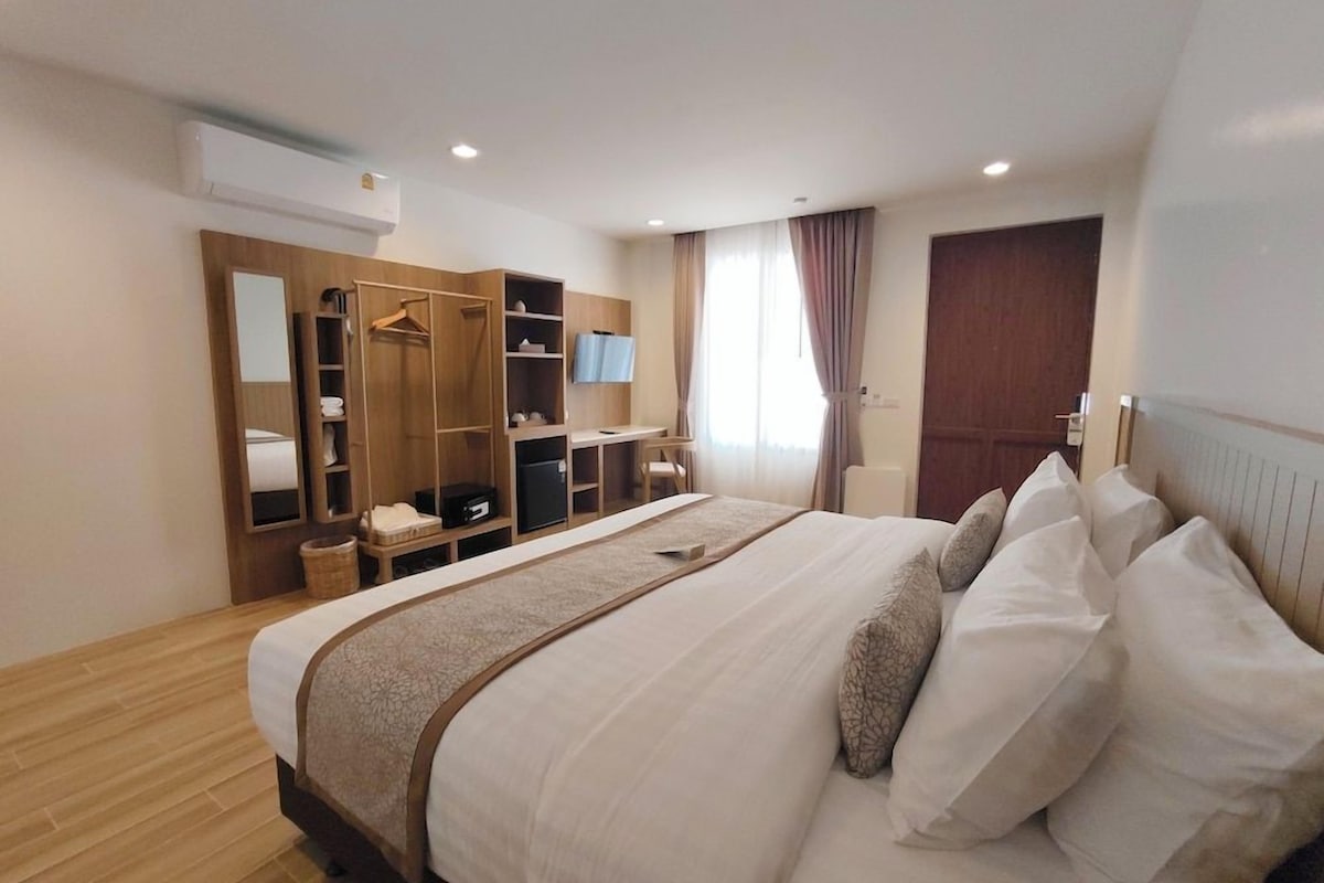 Caja de seguridad en la habitación, wifi gratis y ropa de cama 