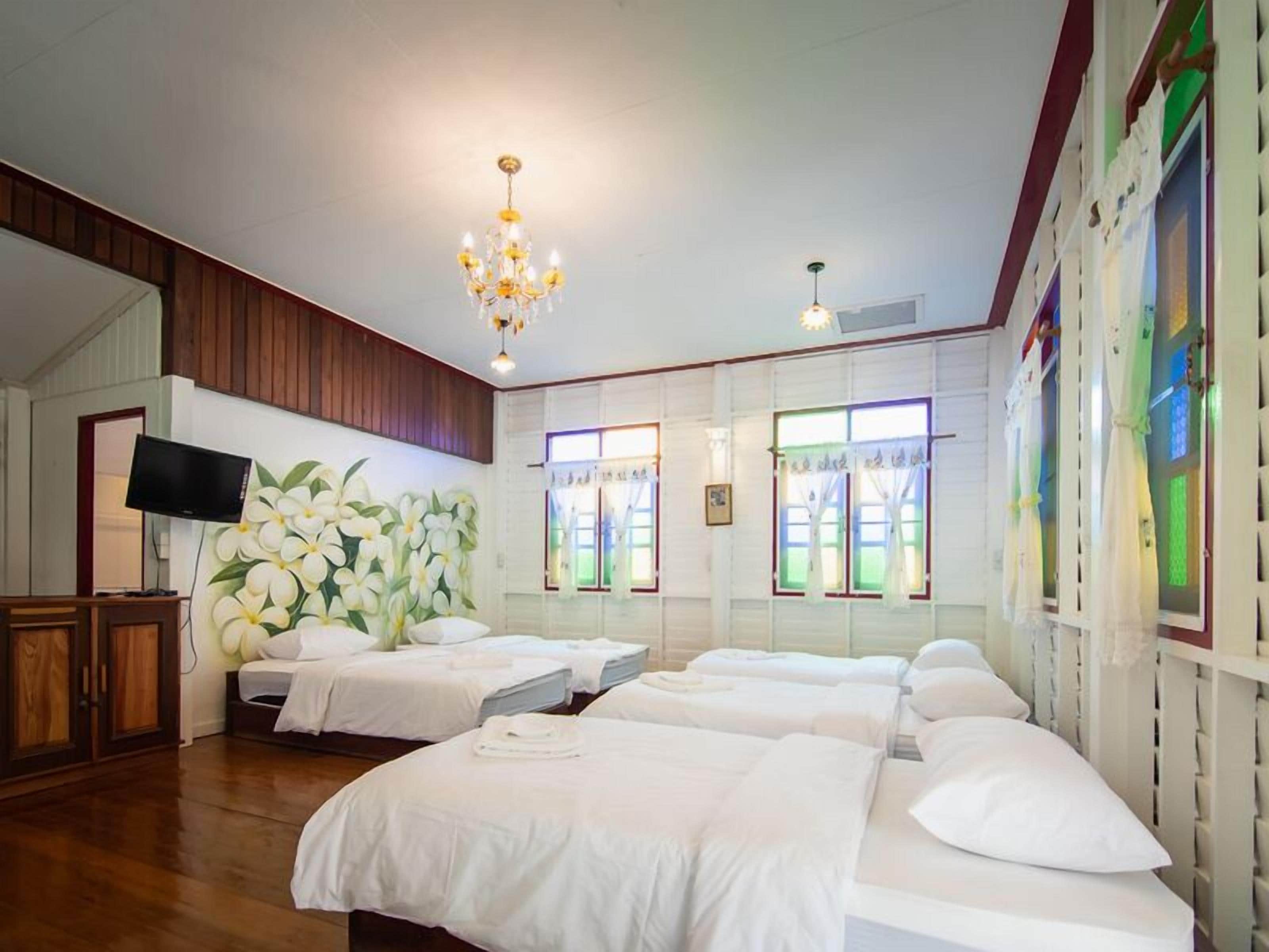 Family Cabin | In-room safe, free WiFi, bed sheets