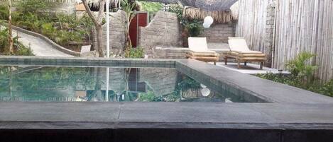 Alberca al aire libre