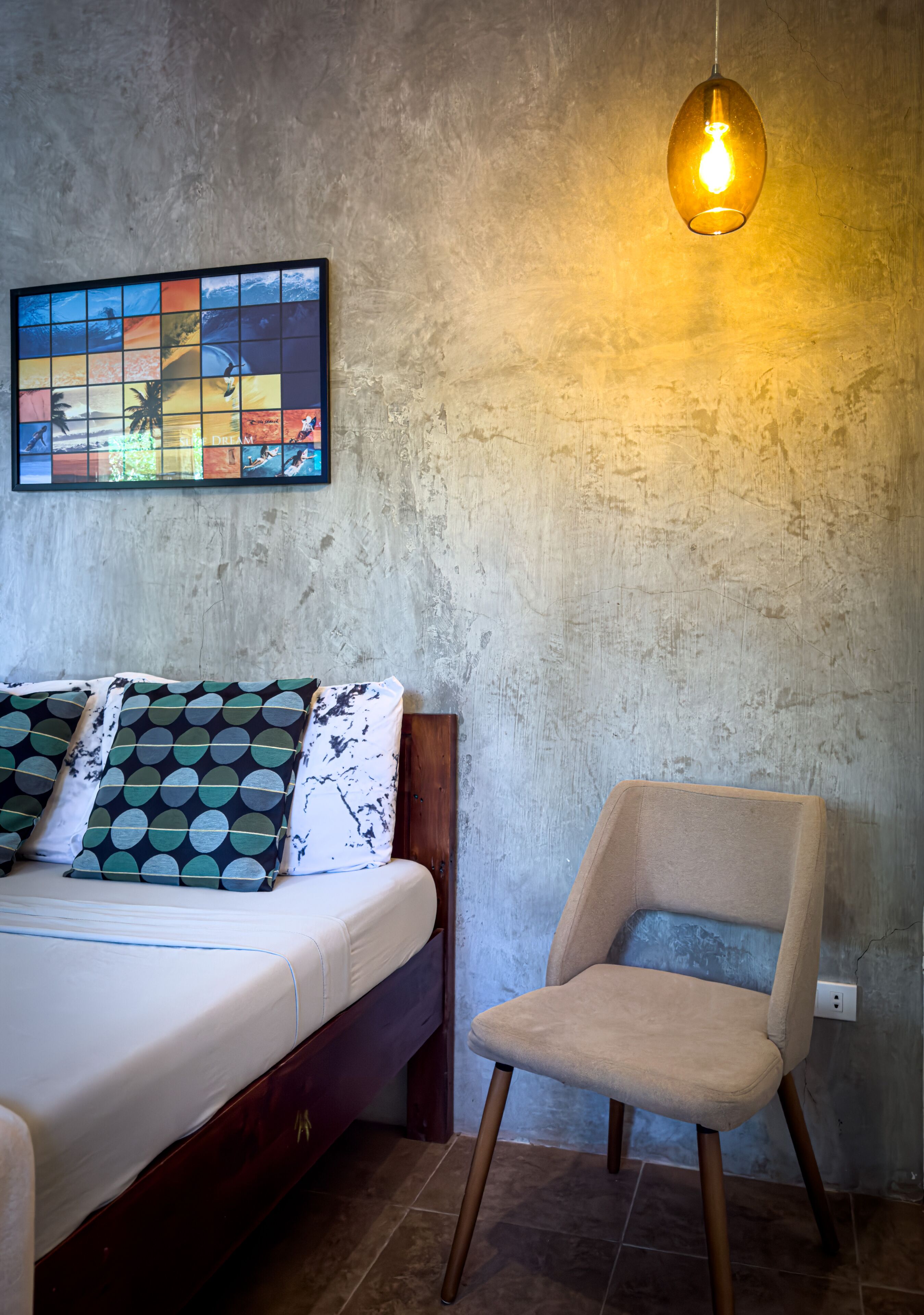 design cabin | 1 bedroom, minibar, individually decorated, individually furnished