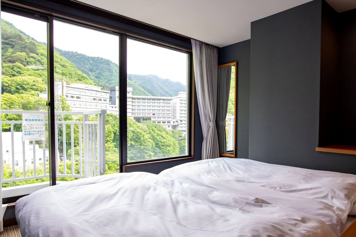 In-room safe, desk, iron/ironing board, free WiFi