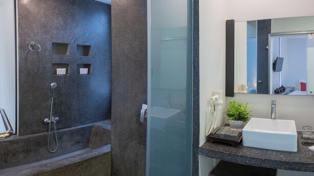 Unclassified image, 1 of 80, button - Central Suite Residence (Siem Reap)